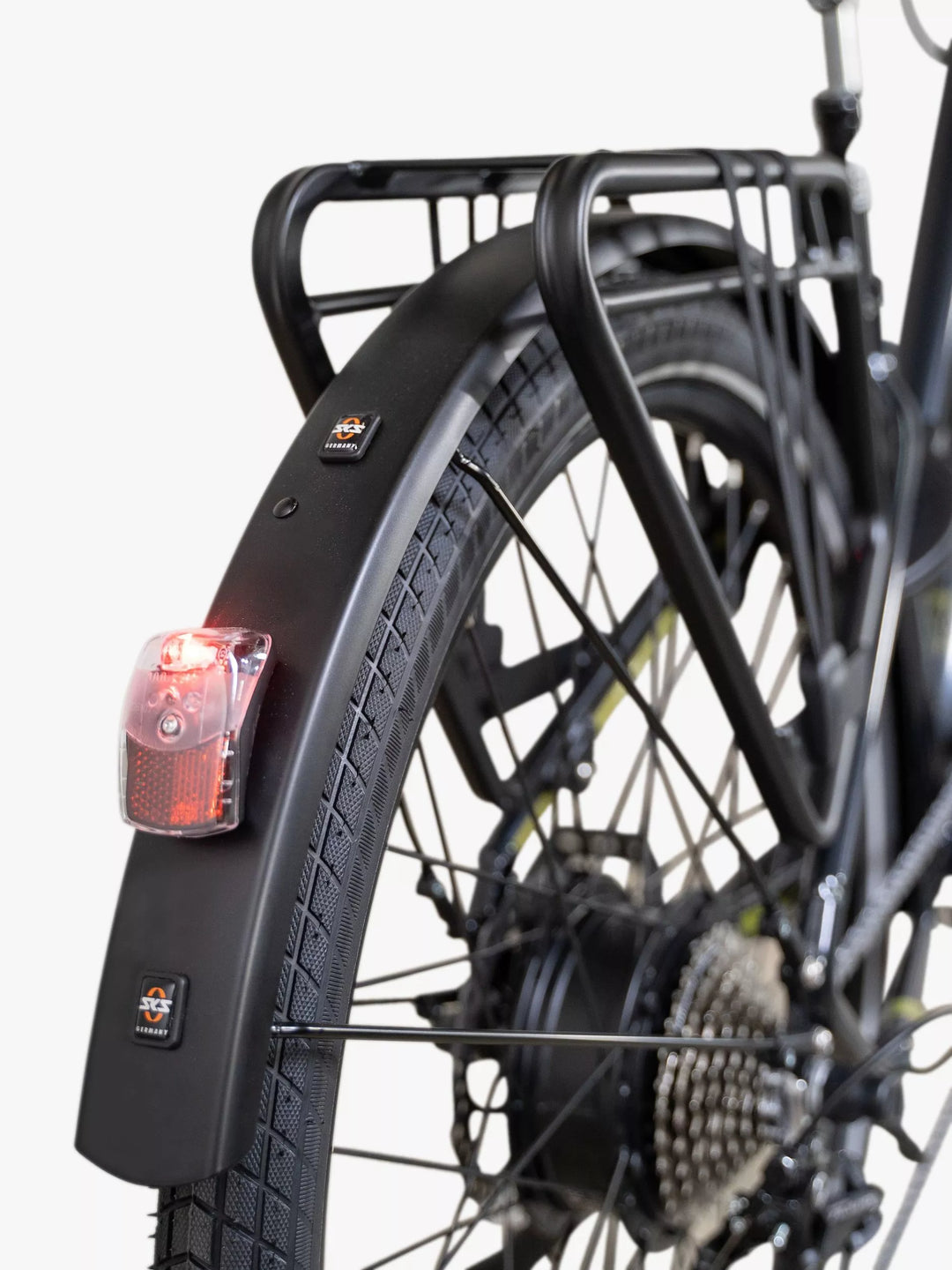 Volt Pulse Low Step Hybrid e-Bike, Space Grey