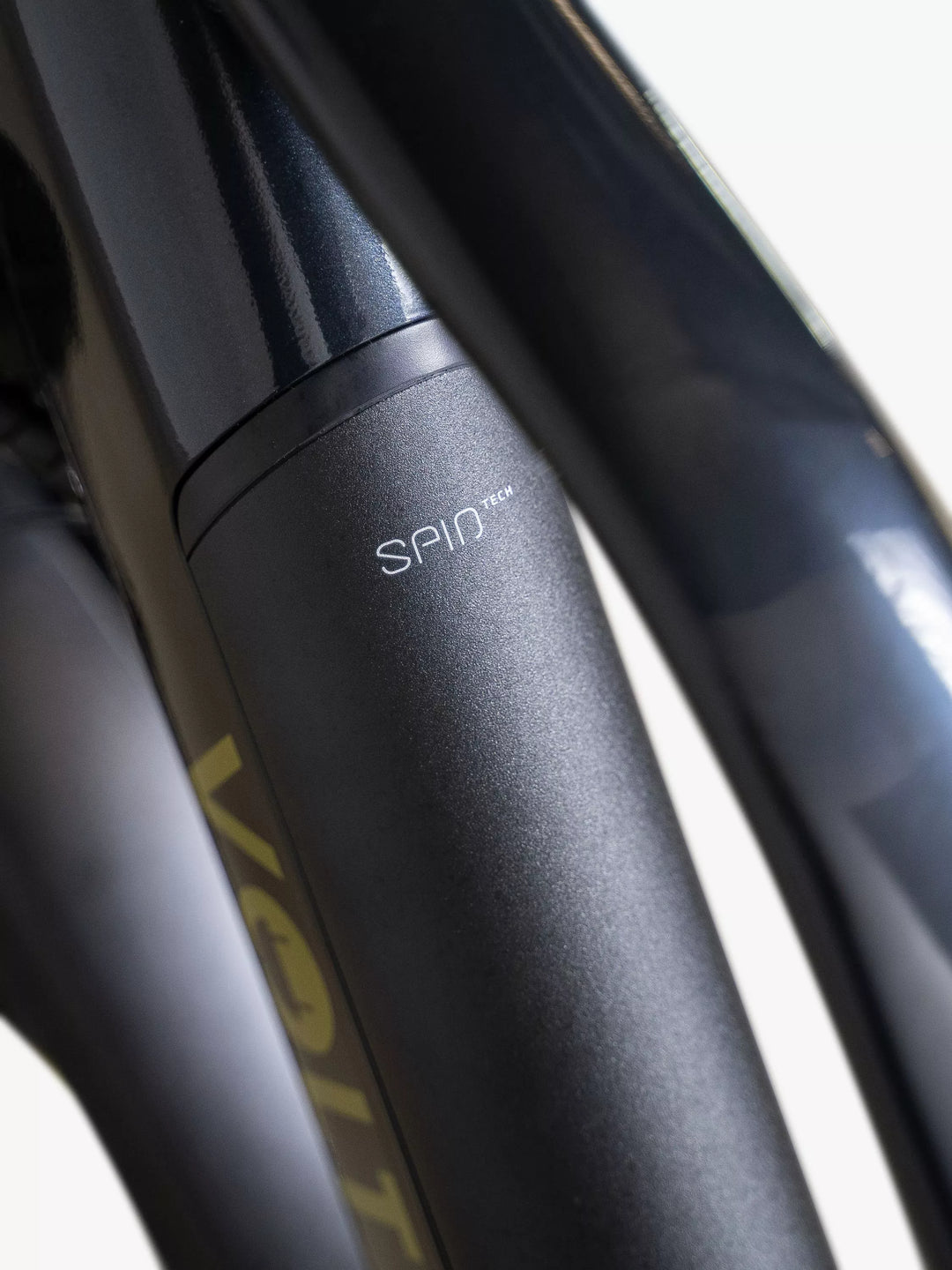 Volt Pulse Low Step Hybrid e-Bike, Space Grey