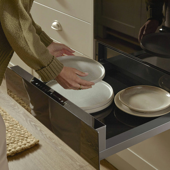 Hisense WDH14BG Built-In Warming Drawer with Touch Control, in Jet Black