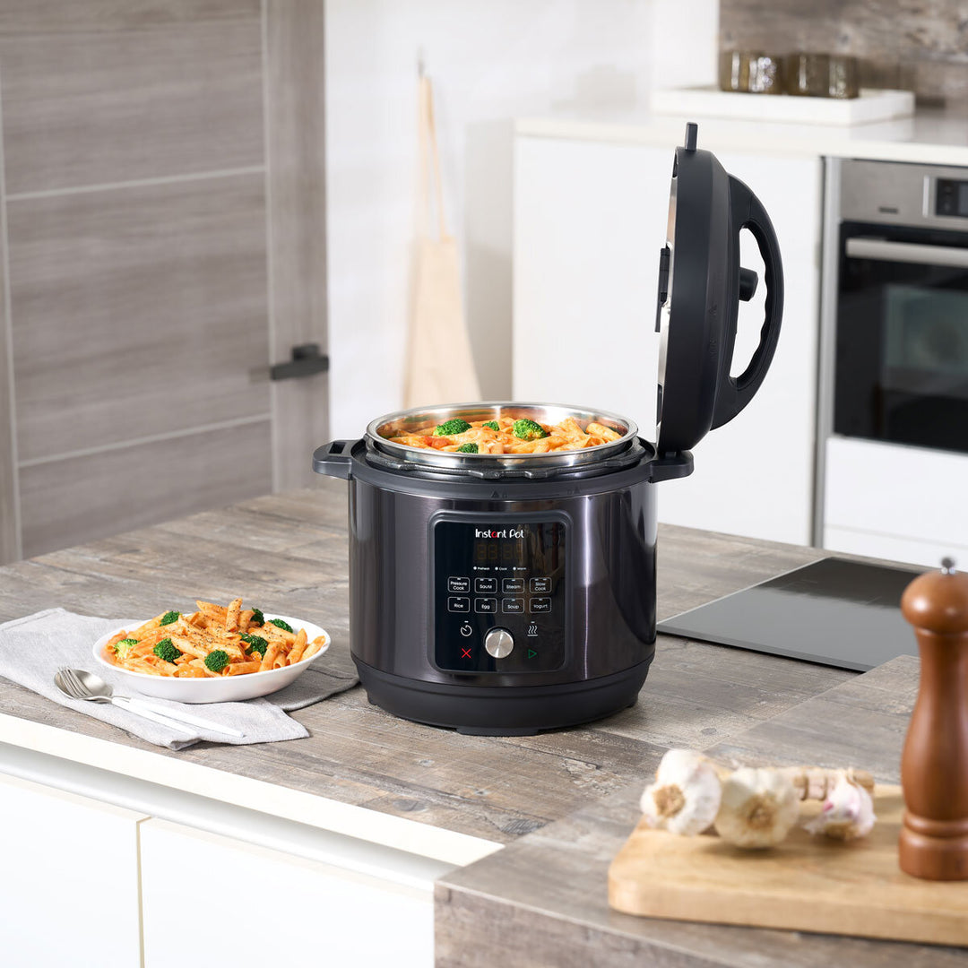 Instant Pot Duo Easy Multi-Cooker, 5.7L