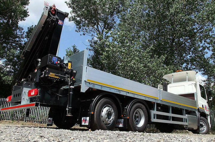 Book HGV TRUCK Same Day Delivery  18 Ton Curtain Sider With Tail lift Truck Based in Slough