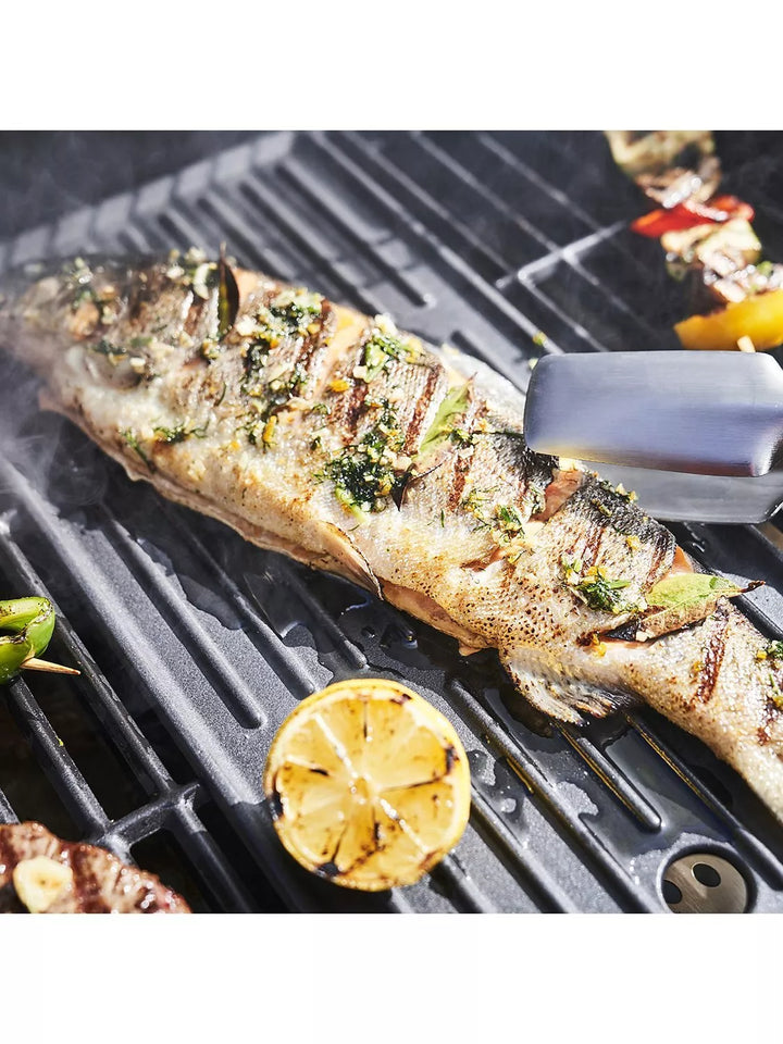 Char-Broil Gas2Coal Special Edition 3-Burner Gas & Charcoal Hybrid BBQ