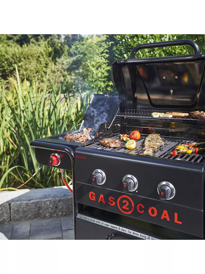 Char-Broil Gas2Coal Special Edition 3-Burner Gas & Charcoal Hybrid BBQ