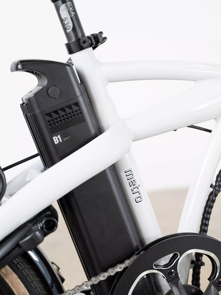 Volt Metro Folding e-Bike, Light Grey