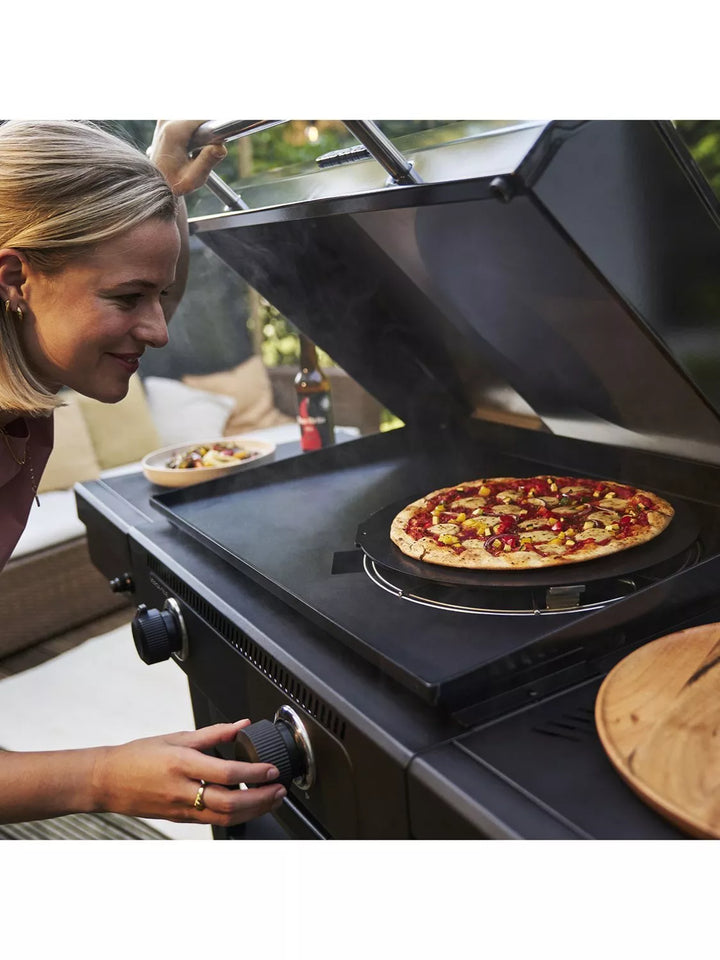 Char-Broil Versa-Tile 2-Burner Gas BBQ with Griddle & Pizza Oven