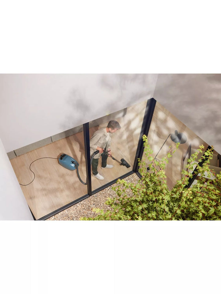 Miele Guard M1 Flex Vacuum Cleaner, Nordic Blue