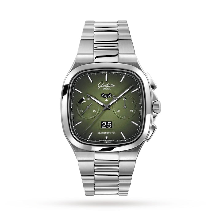 Vintage Seventies  Panorama Date 40mm Mens Watch - Stainless Steel Strap