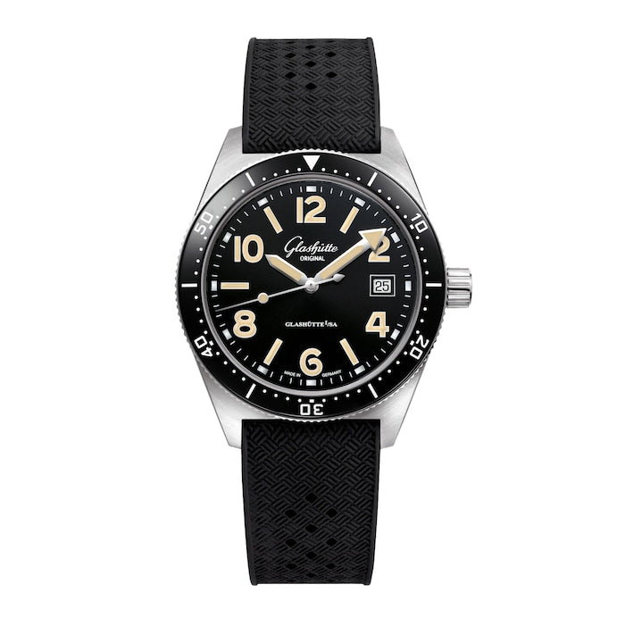 SeaQ 39.5mm Mens Watch Black