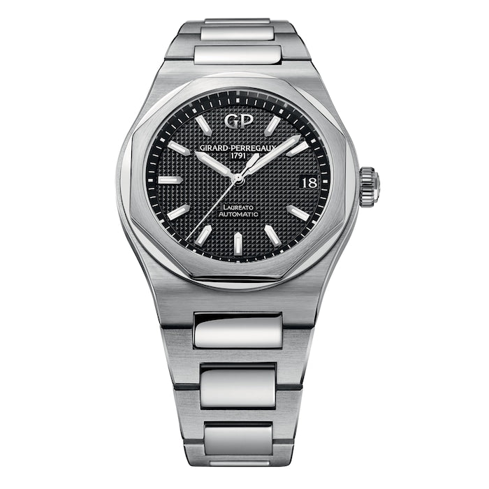 Laureato Black 42mm 