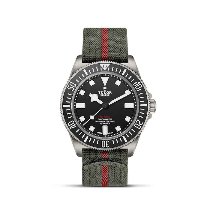Pelagos FXD Manufacture Calibre MT5602 42mm Titanium Case Green Fabric Strap