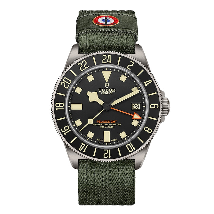 Pelagos FXD GMT Manufacture Calibre MT5652-U 42mm Titanium Case Green Fabric Strap