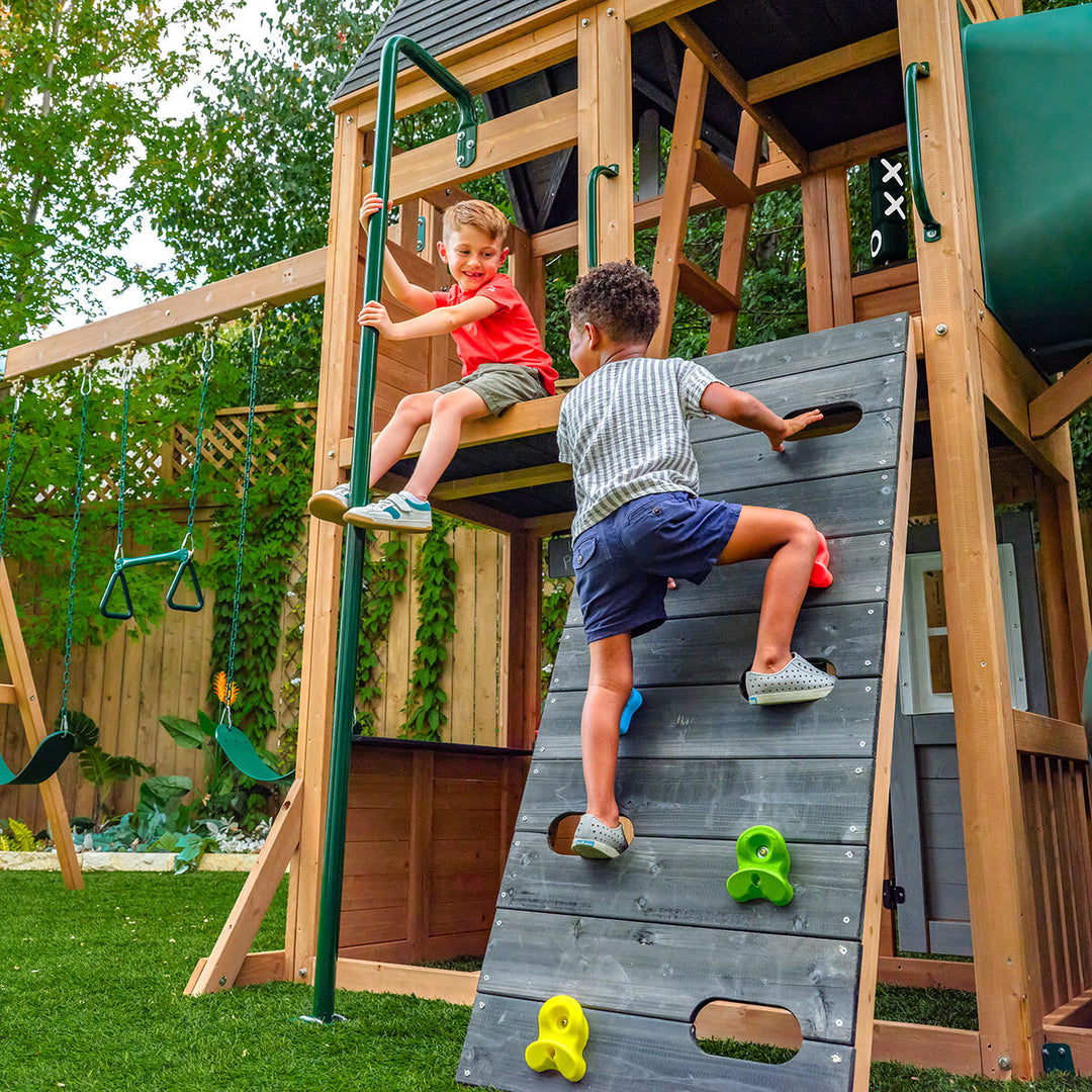 KidKraft Summit View Playcentre and Swing Set (3-10 Years)