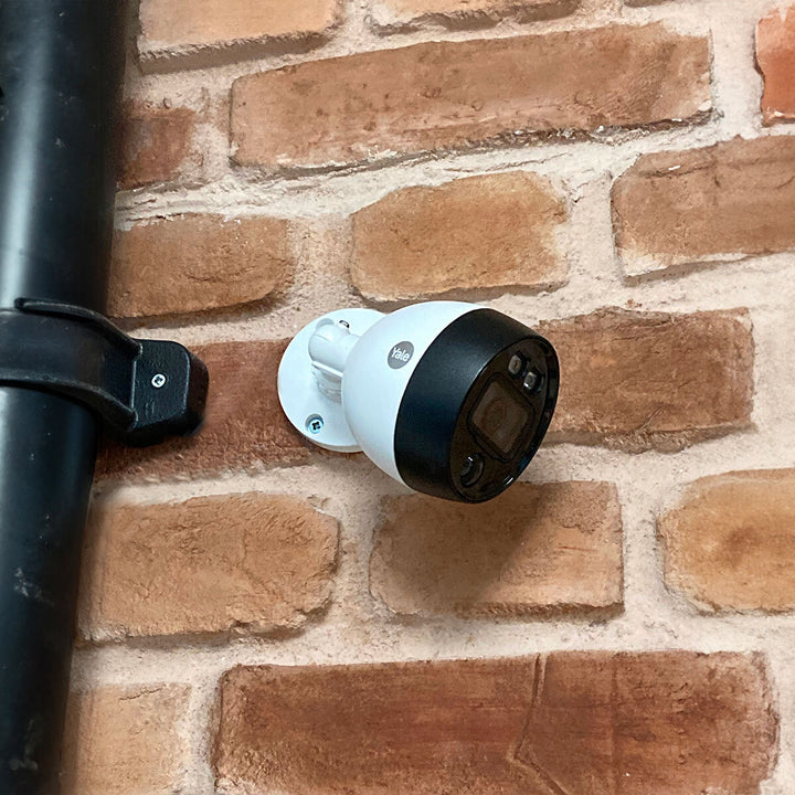 Yale 4 Camera Smart Motion CCTV Kit YSV-4CSMD-8CK