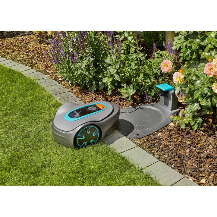 Gardena Sileno Minimo Smart Robotic Lawn Mower + Charging Station (500m² Cutting Area)