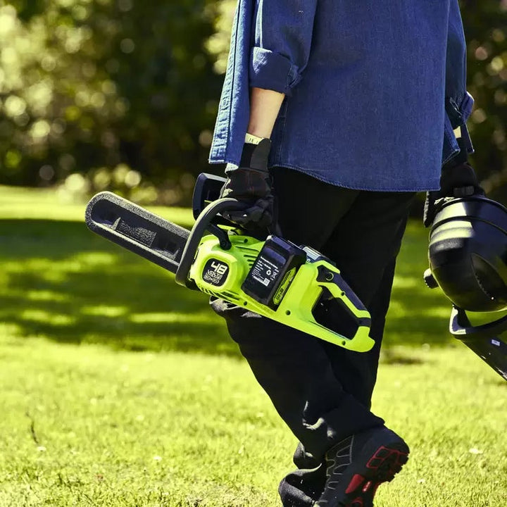 Greenworks 48V 36cm Cordless Brushless Chainsaw + 2 x 24V (4Ah) Battery &amp; 2Ah Twin Charger Bundle