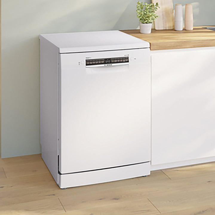Bosch SMS4EMW06G Series 4 Freestanding 14 Place Setting Dishwasher, B Rated in White