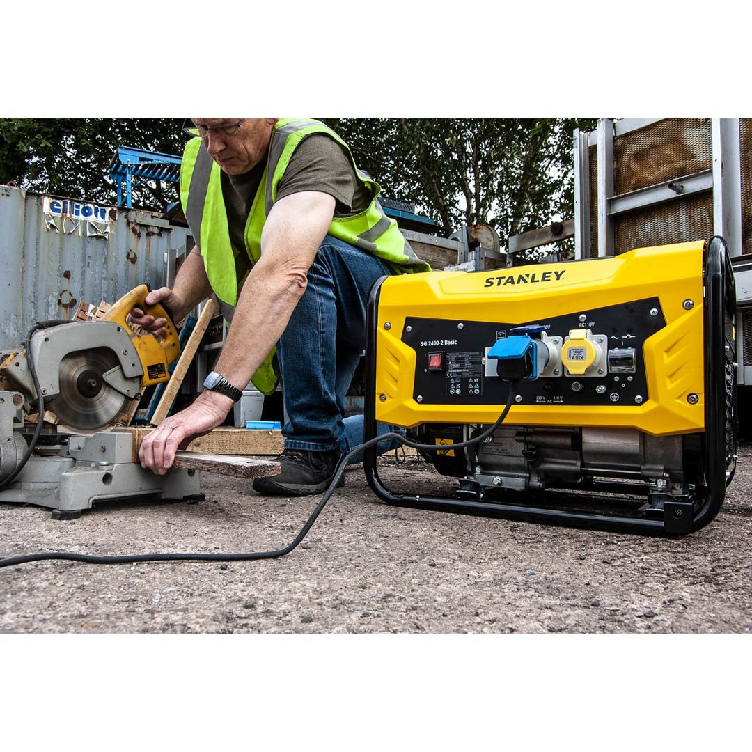 Stanley 2400W Dual Voltage Generator (SG400)