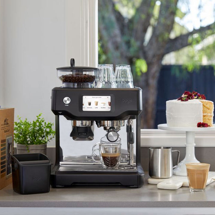 Sage Barista Touch Bean To Cup Coffee Machine in Black Truffle SES880BTR