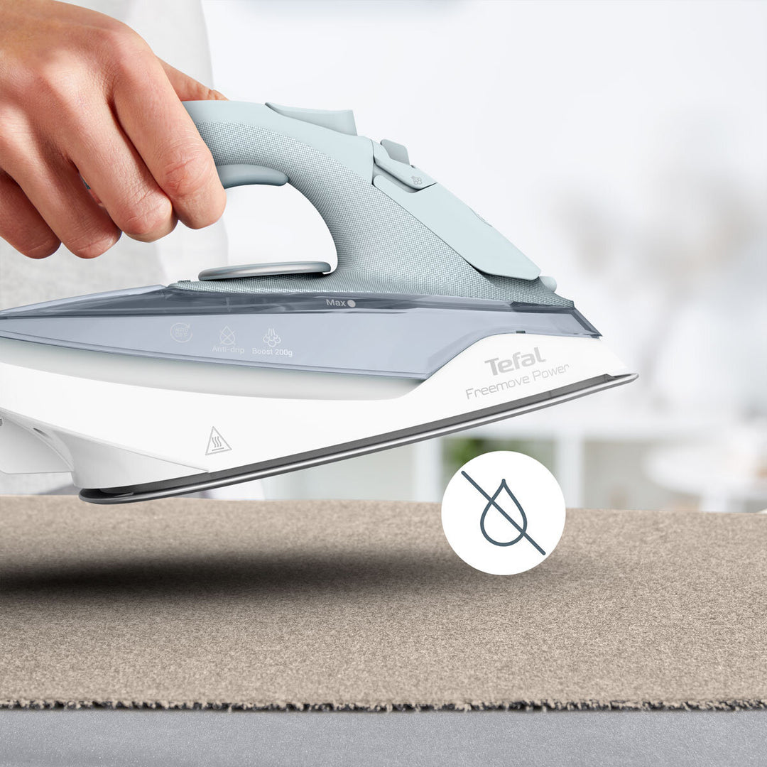 Tefal Freemove Power Steam Iron FV6642G0