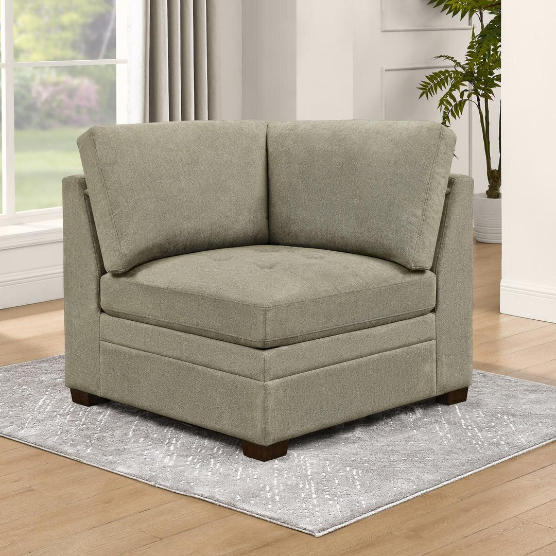 Thomasville Tisdale Beige Fabric Corner Chair