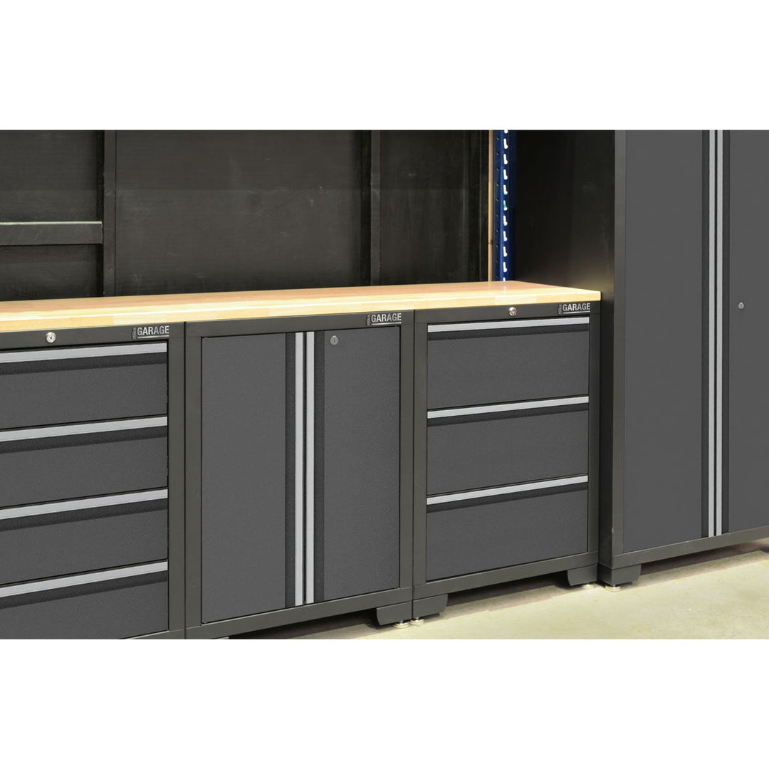 Hilka 24 Gauge Steel 9 Piece Cabinet Set