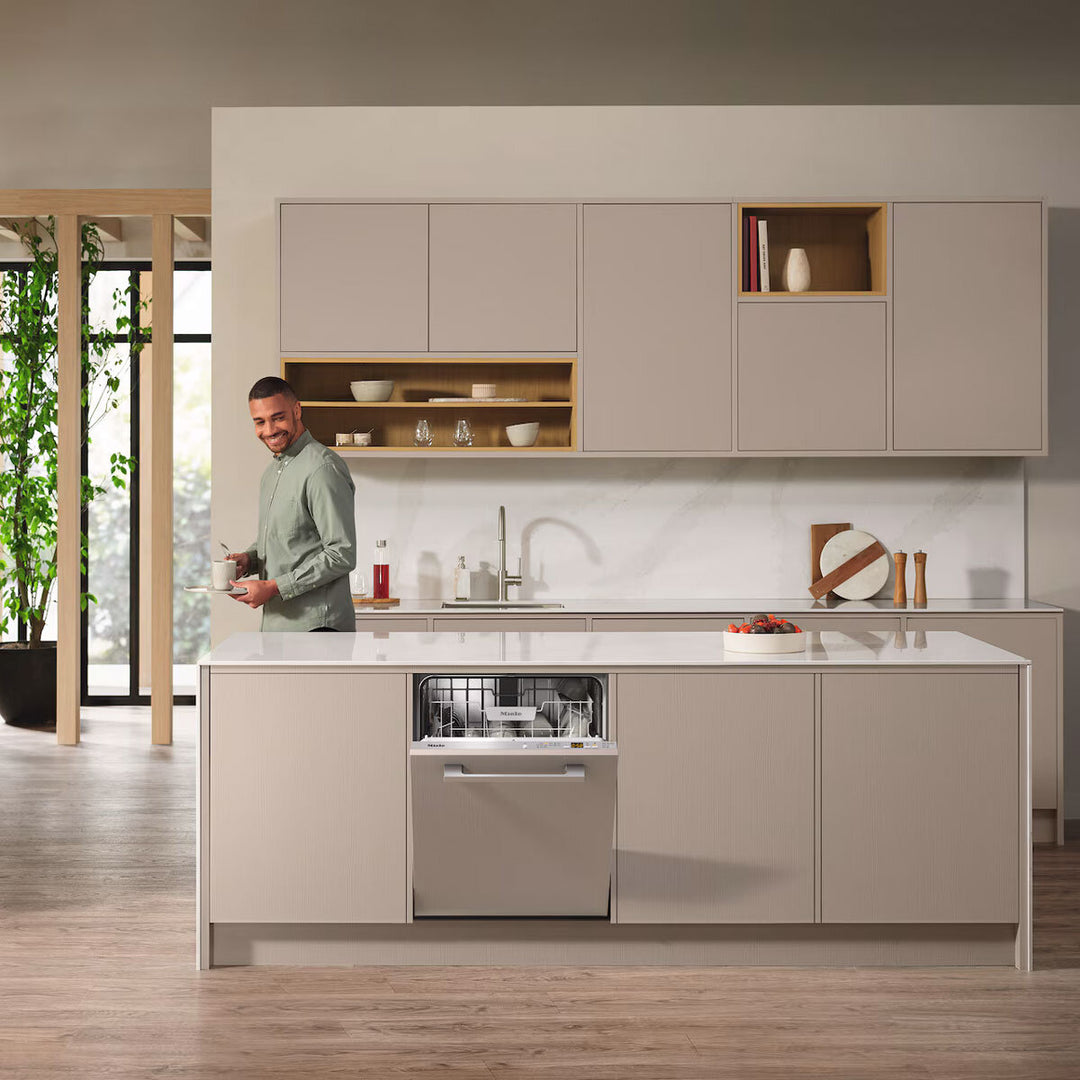 Miele G 5150 Vi 13 Place Setting Integrated Dishwasher, D Rated