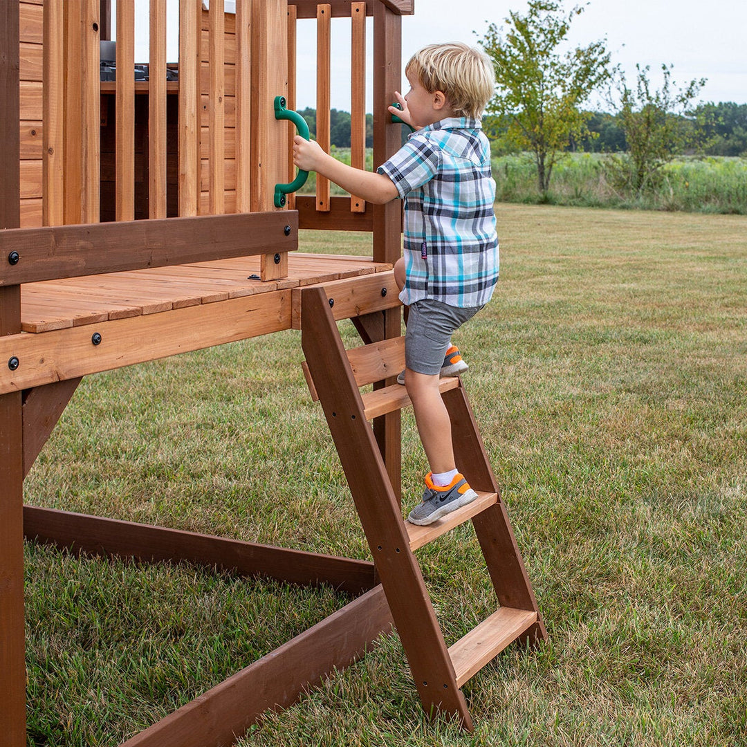 Backyard Discovery Echo Heights Playhouse (3-10 Years)