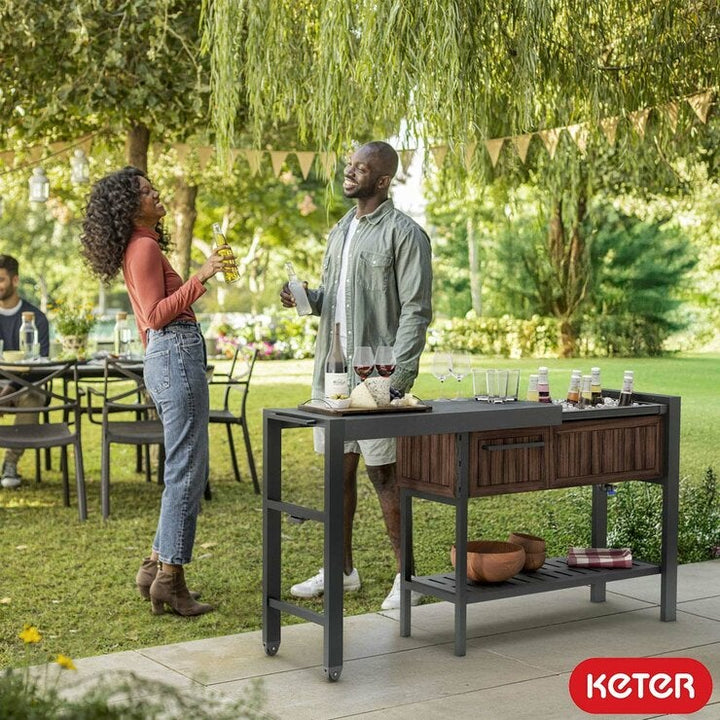 Keter Rosewood Expandable Garden Hosting Station