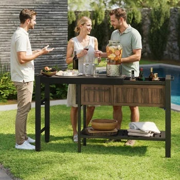 Keter Rosewood Expandable Garden Hosting Station
