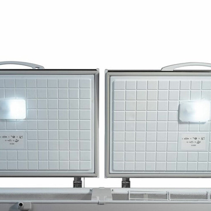 Contender FZC019 Commercial 655L Twin Lid Chest Freezer, D Rated in White