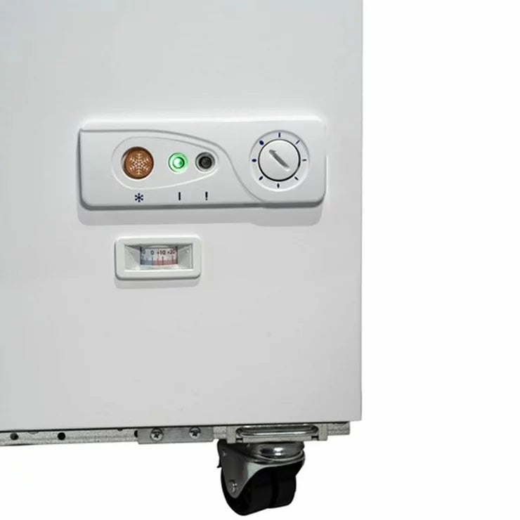 Contender FZC019 Commercial 655L Twin Lid Chest Freezer, D Rated in White