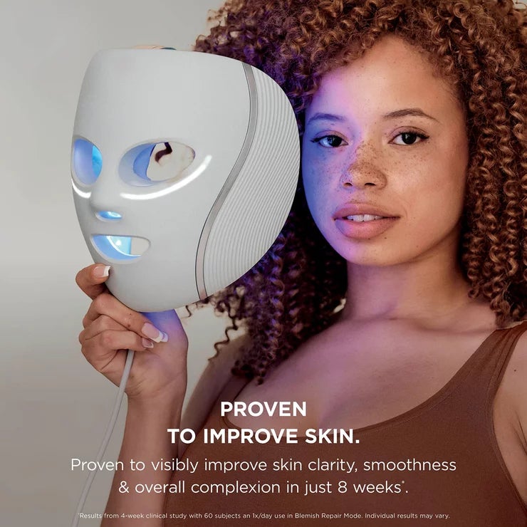Shark FW312UKPL CryoGlow Under-Eye Cooling &amp; LED Anti-Ageing &amp; Blemish Repair Mask in Lilac Chill