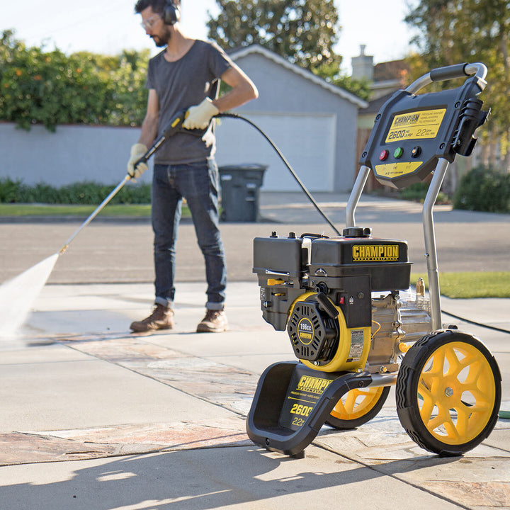 Champion 2600 PSI Petrol Pressure Washer