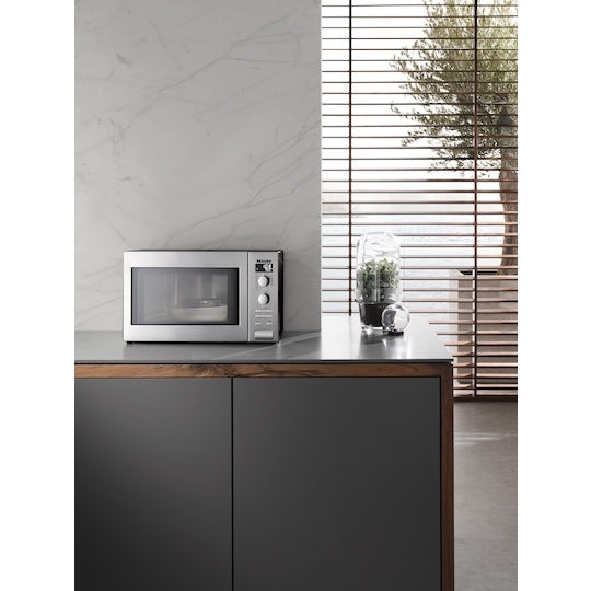 Miele M6012 CleanSteel
Microwave with Grill