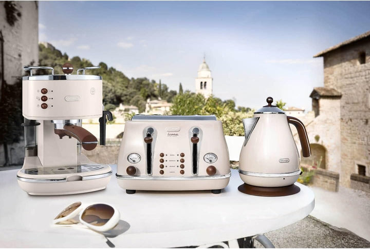 De'Longhi Vintage Icona Traditional Barista Pump Espresso Machine, Coffee and Cappuccino Maker, ECOV311BG, 1.4 liters, Cream