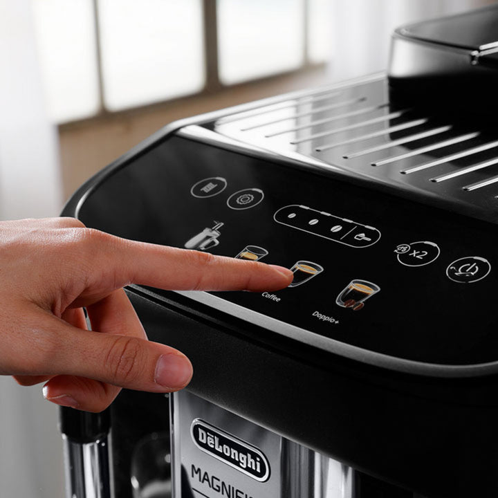 De'Longhi Magnifica Evo Bean To Cup Coffee Machine ECAM290.22.B