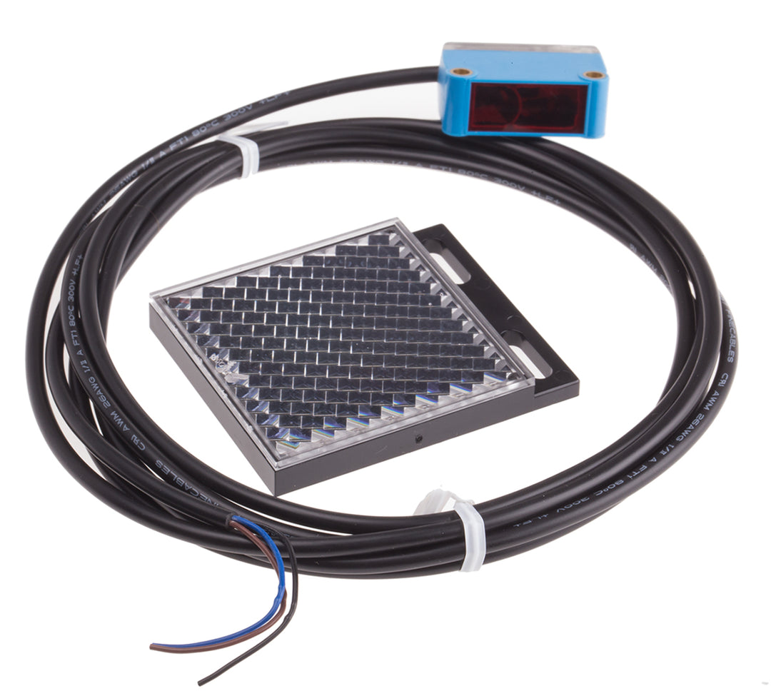 TieDex UK Retroreflective Photoelectric Sensor, Block Sensor, 7.2 m, NPN, IP67
