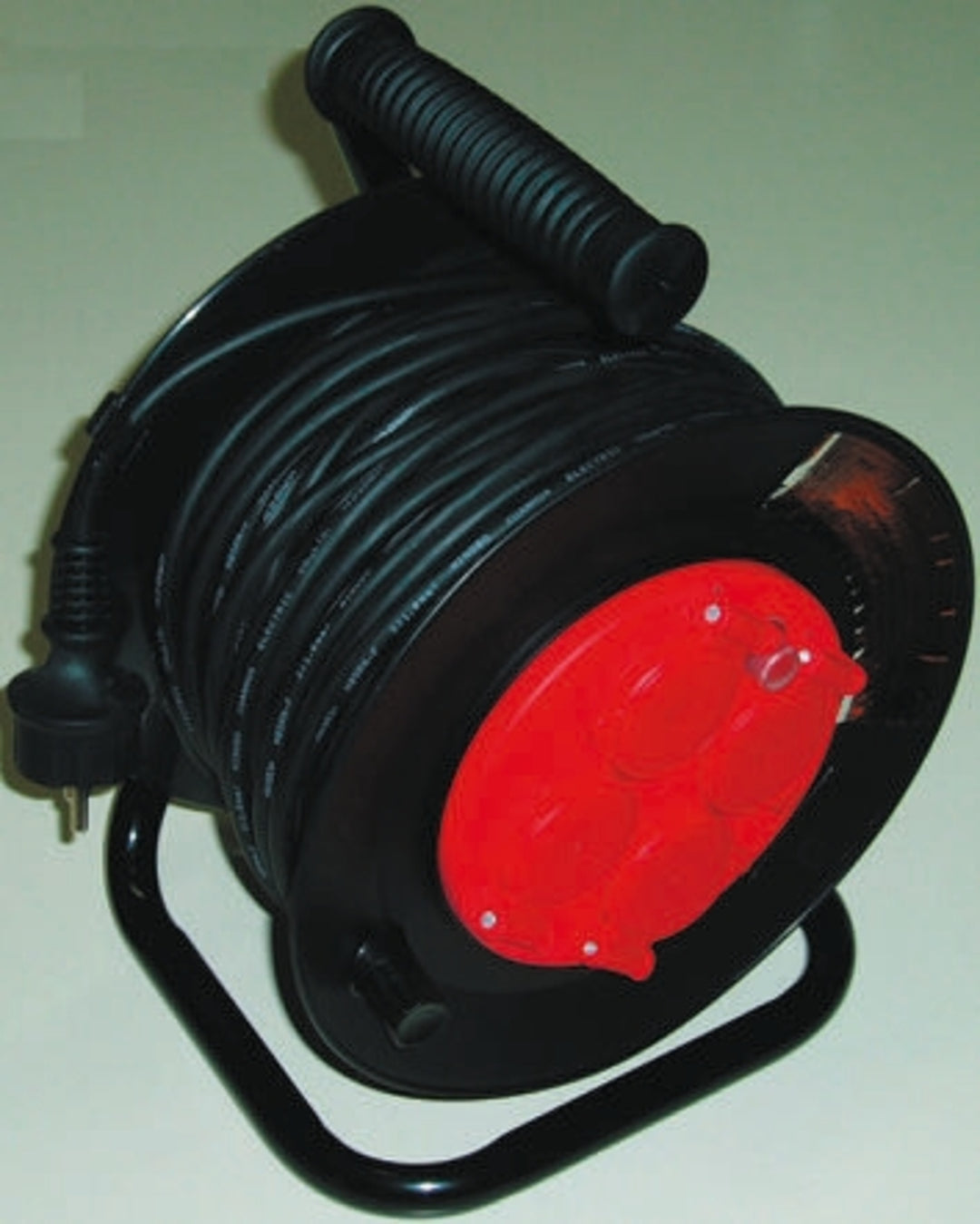 TieDex UK 25 m 4 Socket Type E Cable Reel Cable Reel, IP44