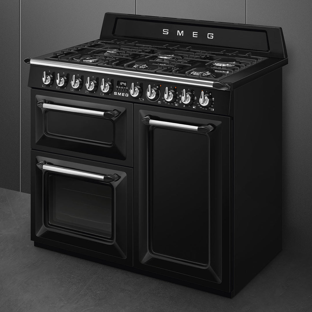 Smeg Victoria TR103BL 100cm wide Dual Fuel Range Cooker with Gas Hob - Black