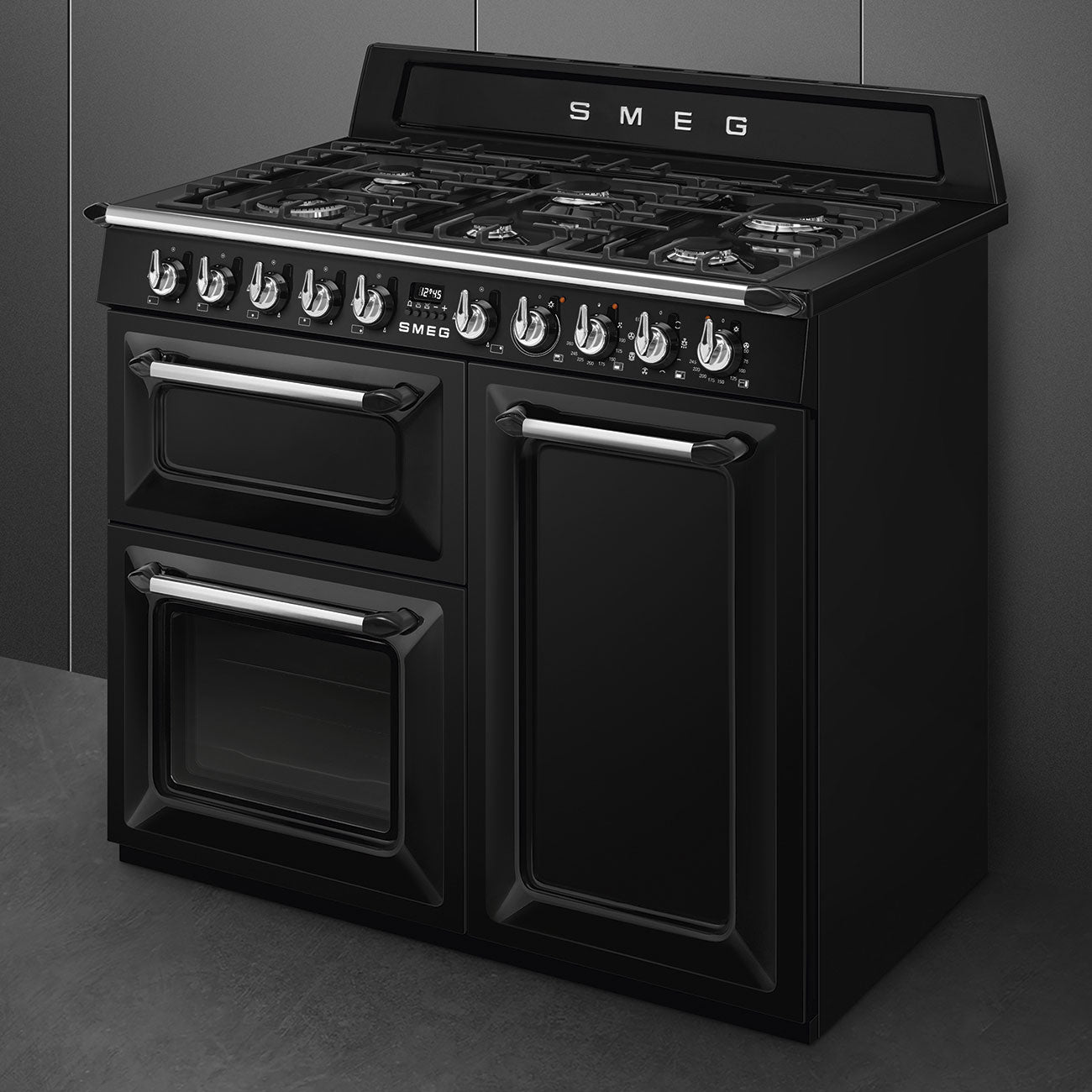 Smeg Victoria TR103BL 100cm wide Dual Fuel Range Cooker with Gas Hob - Black