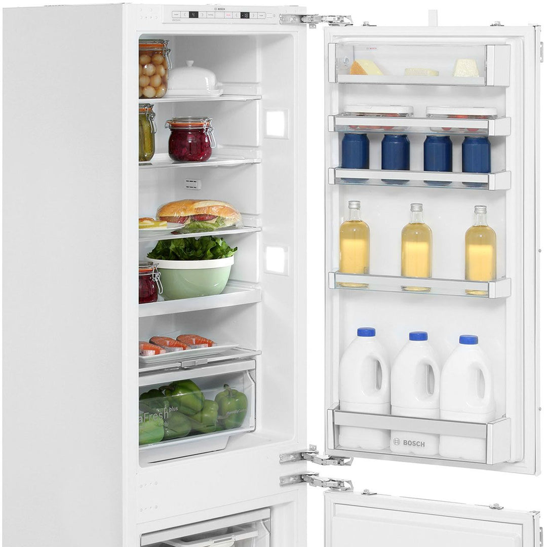 Bosch KIS87AF30G Integrated 70/30 Fridge Freezer - White