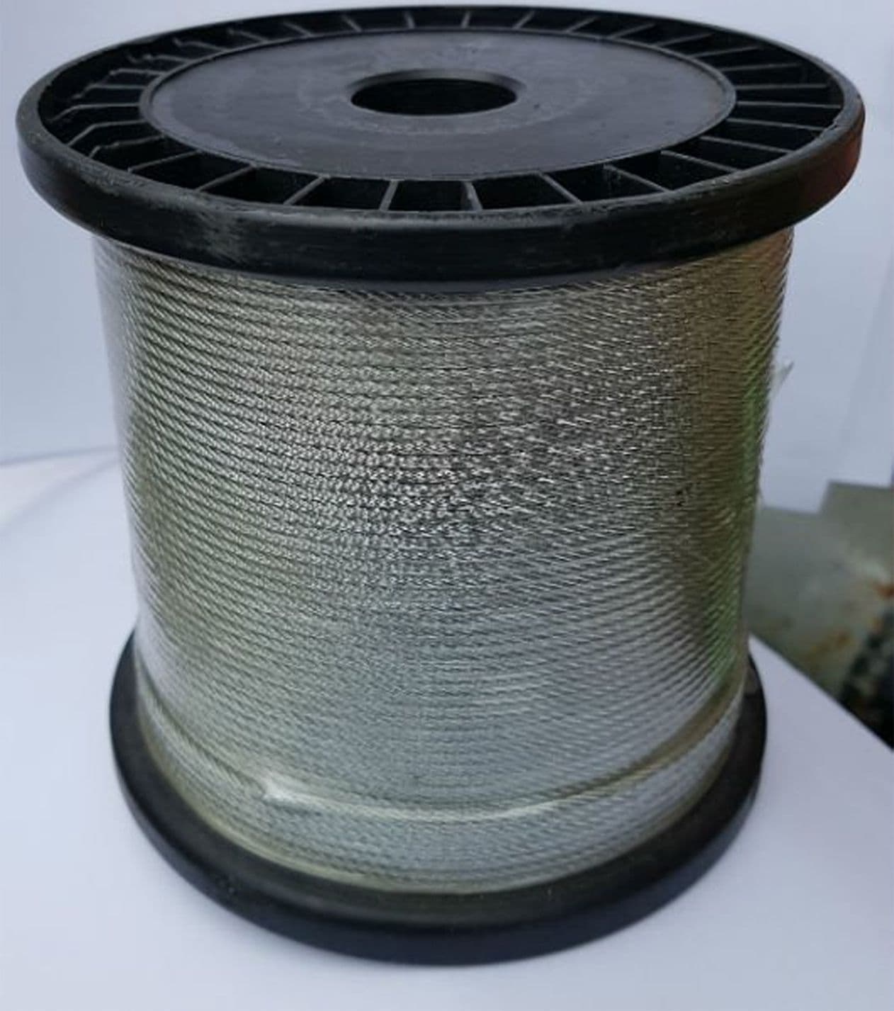 ZipClip 100m Y Wire Reel Box Dispenser With 120Kg Safe Working Load